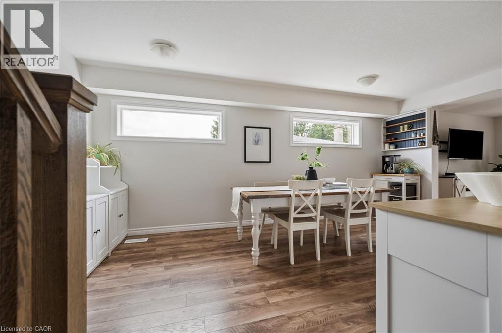 898A Gzowski Street, Fergus, ON - Indoor Photo Showing Other Room