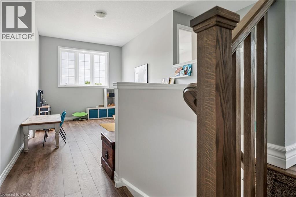 898A Gzowski Street, Fergus, ON - Indoor Photo Showing Other Room