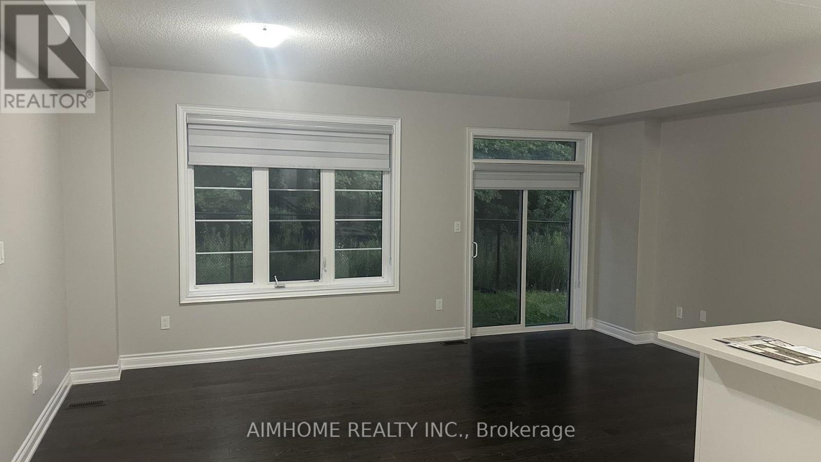 52 Liam Lane, Markham, ON - Indoor Photo Showing Other Room