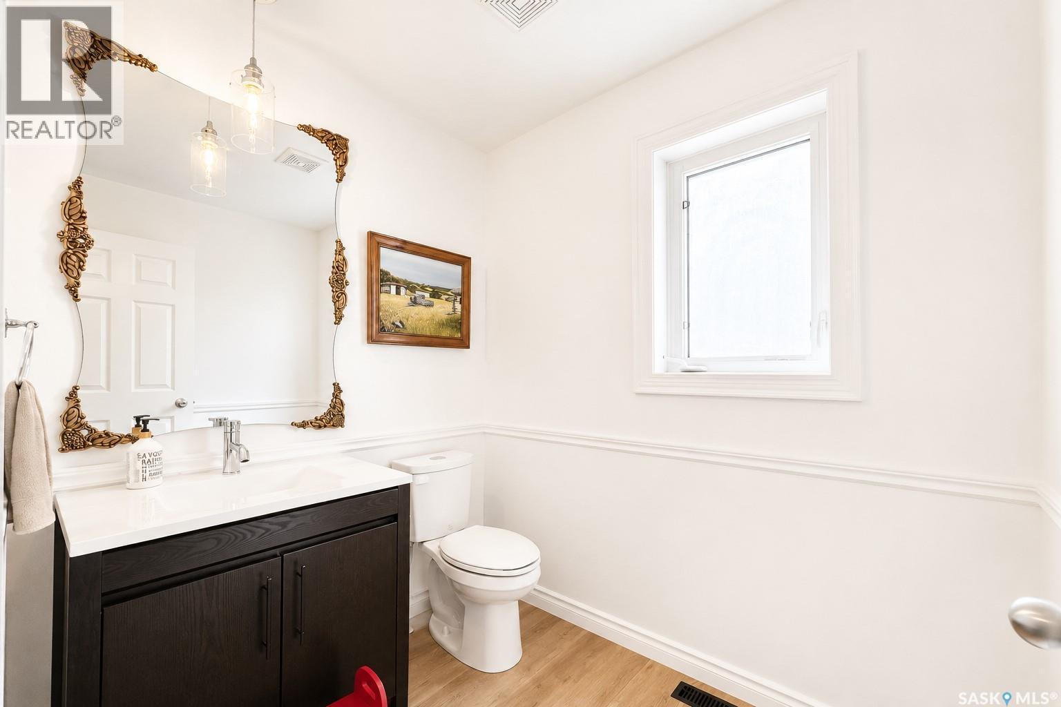 338 Stensrud Road, Saskatoon, SK - Indoor Photo Showing Bathroom
