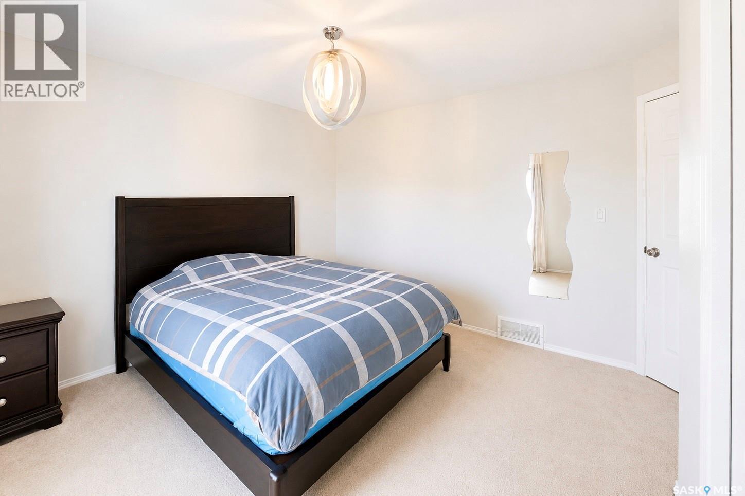 338 Stensrud Road, Saskatoon, SK - Indoor Photo Showing Bedroom