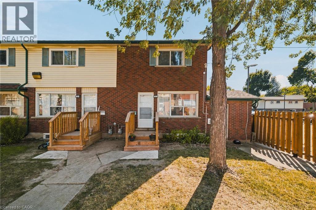 164 Jansen Avenue Unit# 11, Kitchener, ON - Outdoor