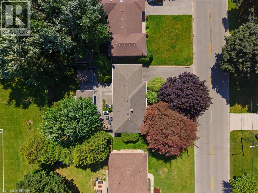 35 Varadi Avenue, Brantford, ON - Outdoor With View