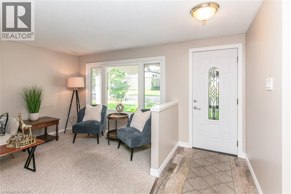36 Amos Avenue, Waterloo, ON - Indoor Photo Showing Other Room