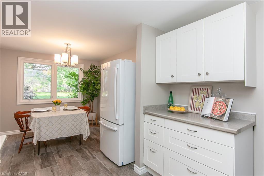 36 Amos Avenue, Waterloo, ON - Indoor Photo Showing Other Room