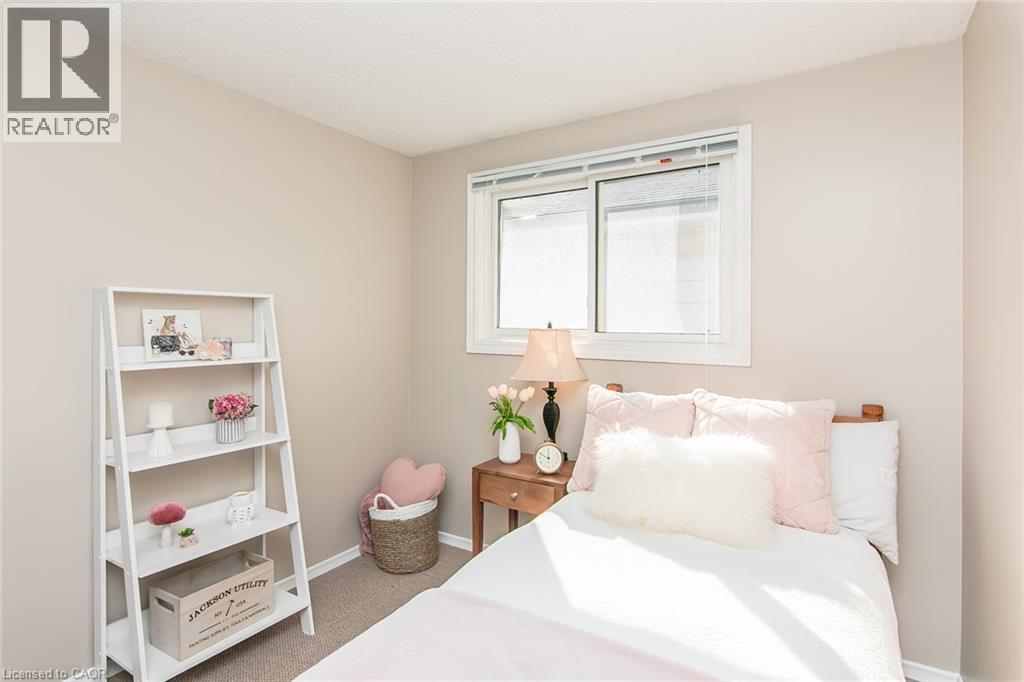 36 Amos Avenue, Waterloo, ON - Indoor Photo Showing Bedroom