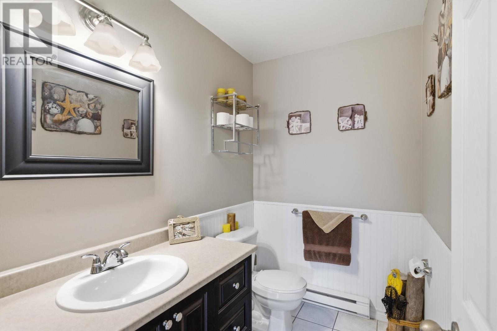 147 River Road, Appleton, NL - Indoor Photo Showing Bathroom