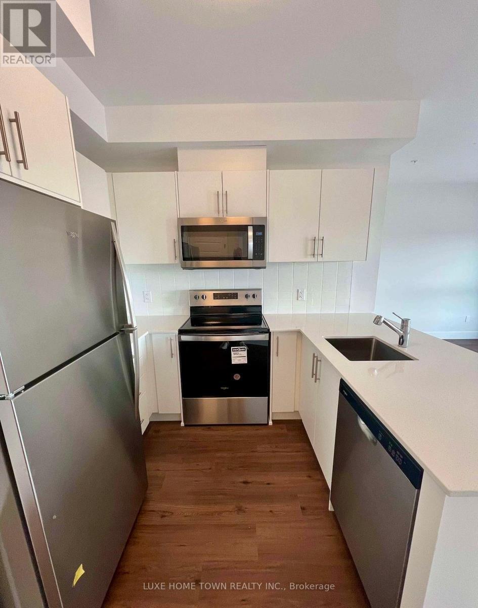 606 - 1000 Lackner Place, Kitchener, ON - Indoor Photo Showing Kitchen