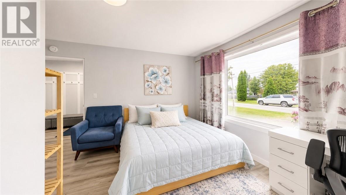 8 Blake, Little Current, ON - Indoor Photo Showing Bedroom
