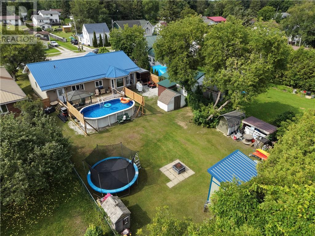 8 Blake, Little Current, ON - Outdoor With Above Ground Pool