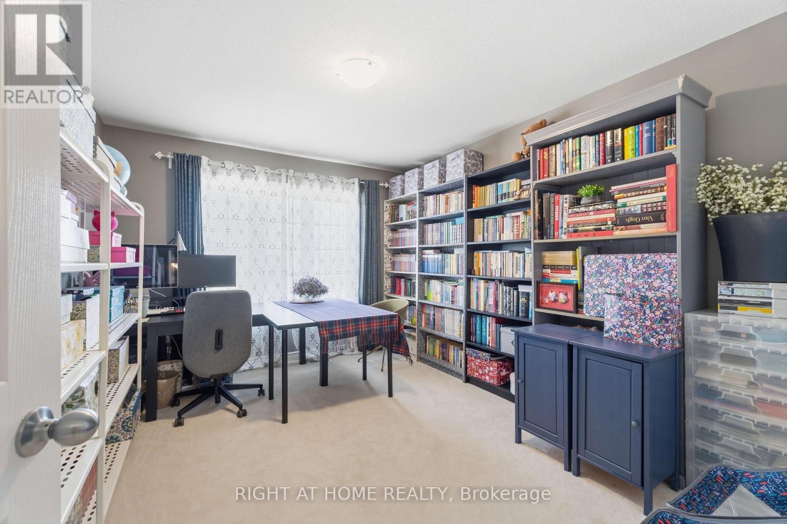 Bedroom 4 - 38 Weaver Drive, Hamilton, ON - Indoor Photo Showing Office