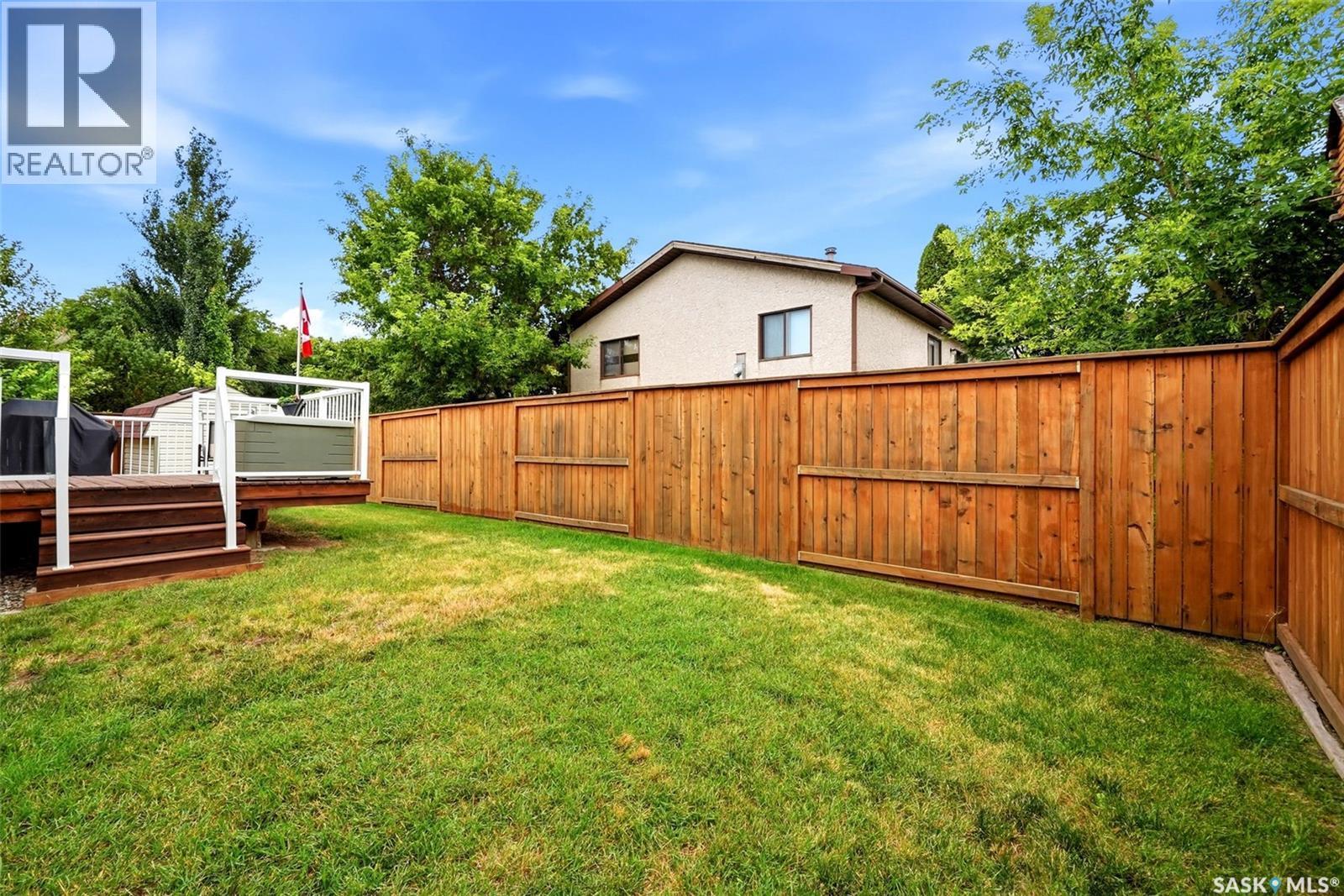 5831 Keffner Bay, Regina, SK - Outdoor