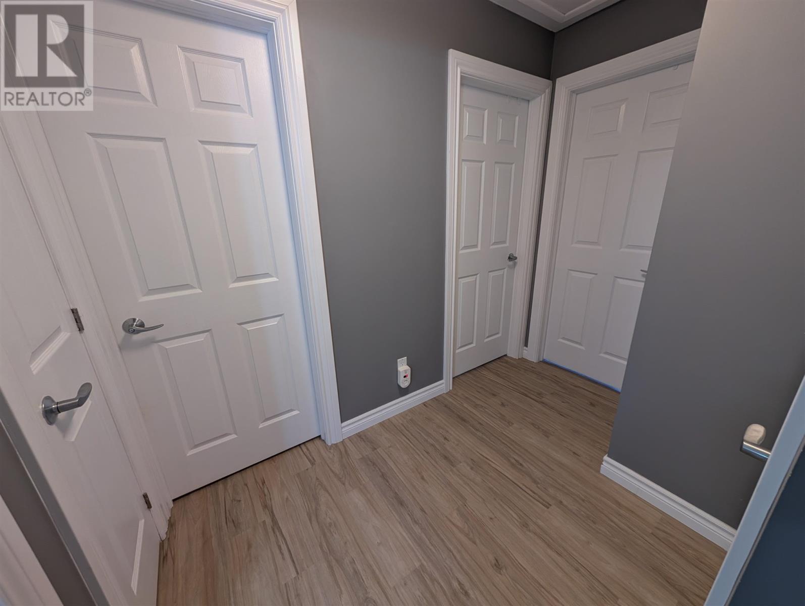 112 Superior Ave, Wawa, ON - Indoor Photo Showing Other Room