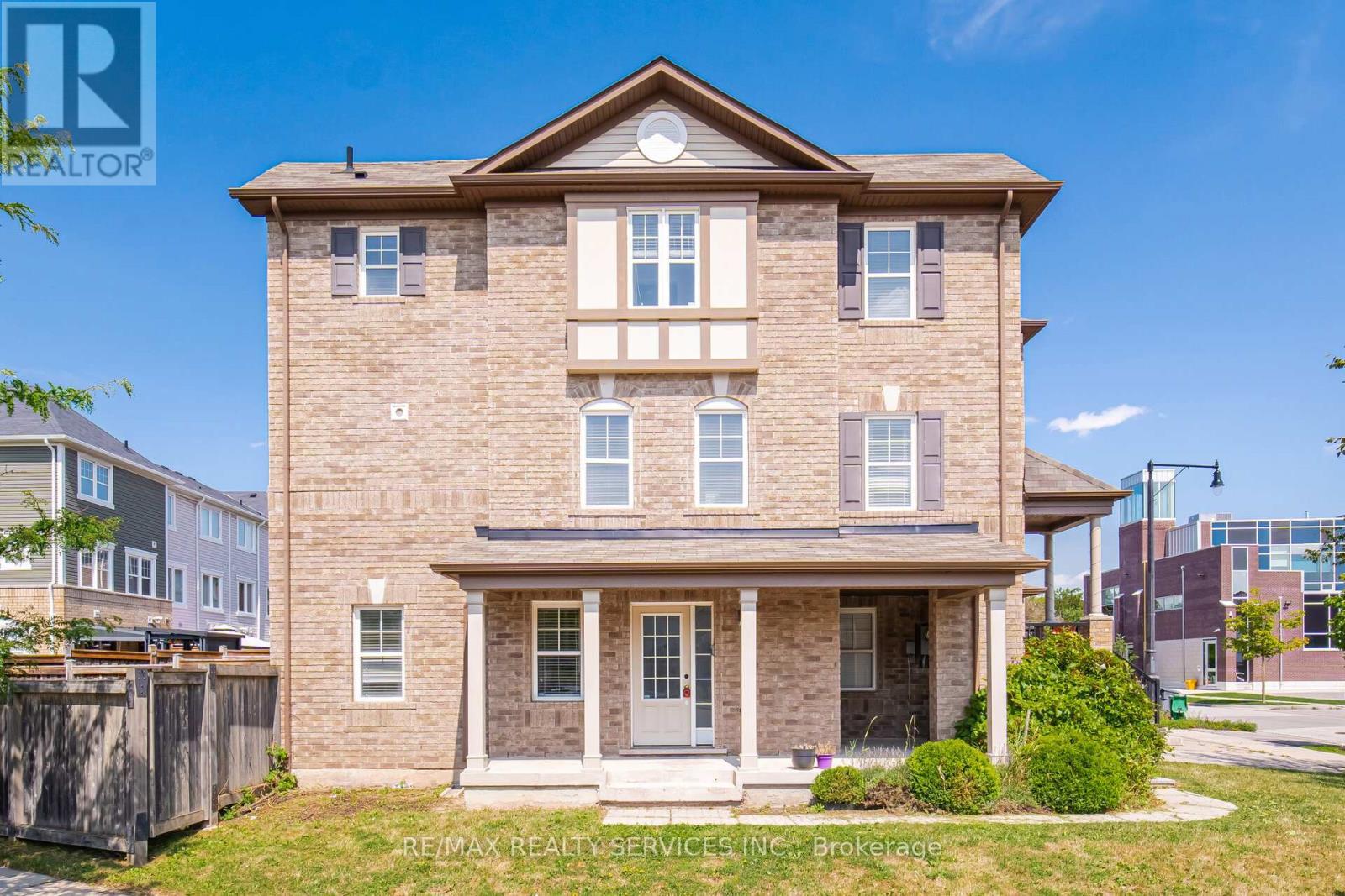 6 Viewforth Road, Brampton, ON - Outdoor