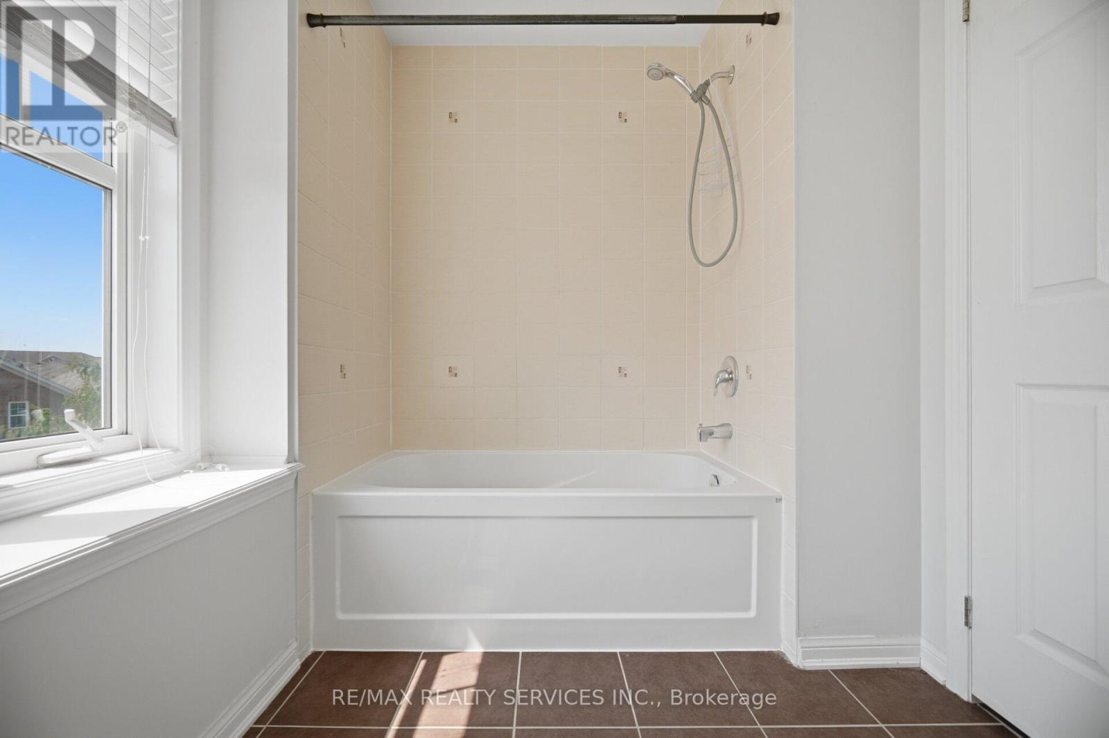 6 Viewforth Road, Brampton, ON - Indoor Photo Showing Bathroom