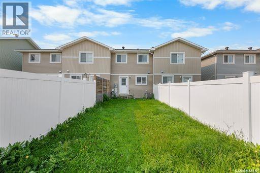 4612 Albulet Drive, Regina, SK - Outdoor