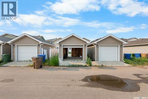 4612 Albulet Drive, Regina, SK - Outdoor With Facade