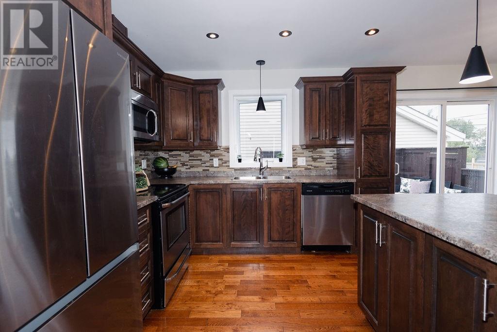 84 Morgan Drive, Gander, NL - Indoor Photo Showing Kitchen With Stainless Steel Kitchen With Double Sink