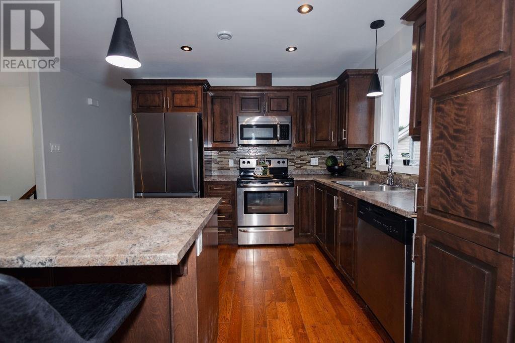 84 Morgan Drive, Gander, NL - Indoor Photo Showing Kitchen With Stainless Steel Kitchen With Double Sink With Upgraded Kitchen