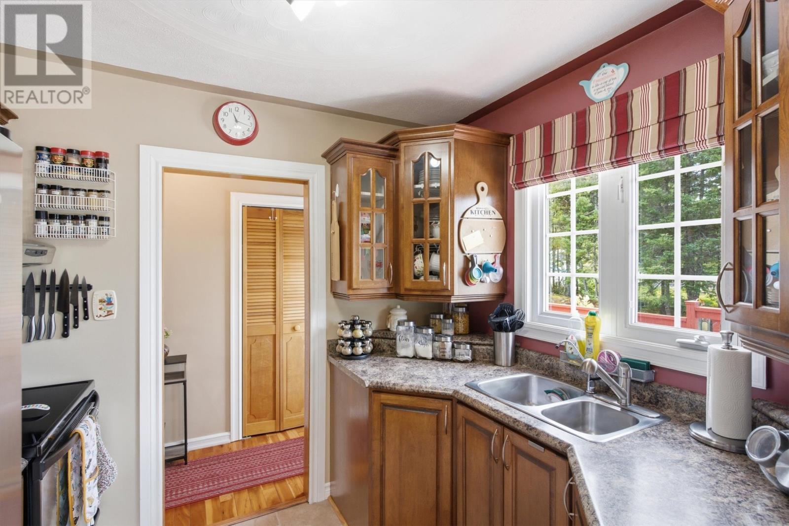 2 Juniper Crescent, Traytown, NL - Indoor Photo Showing Kitchen With Double Sink