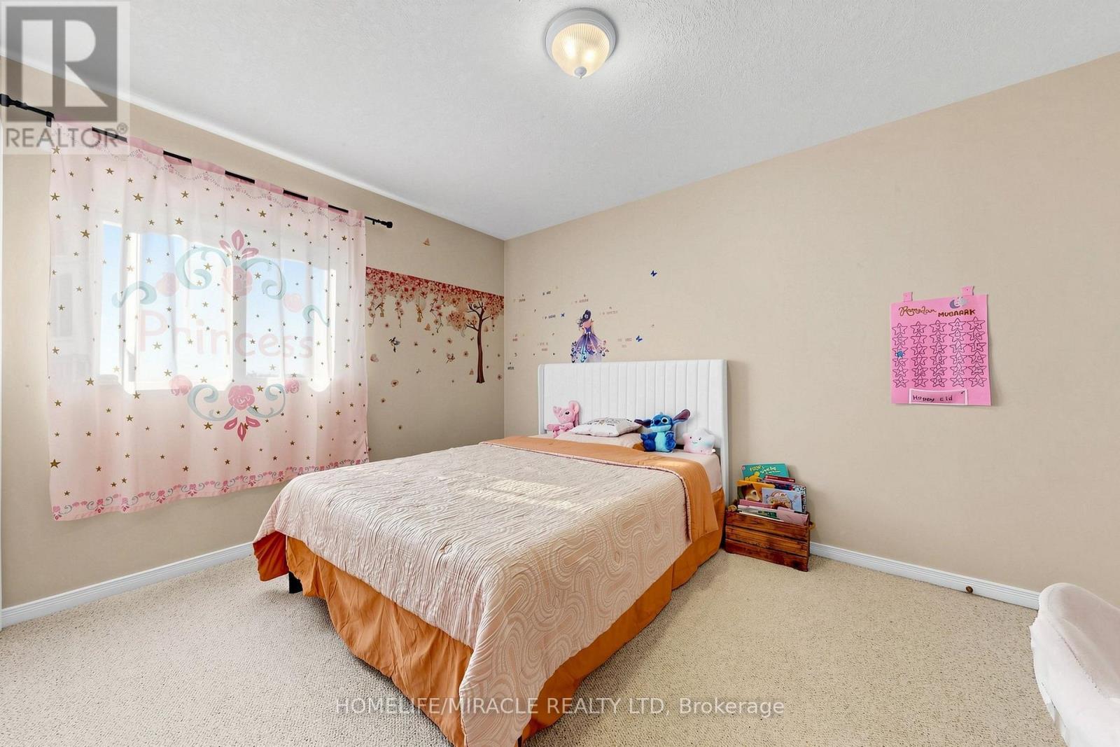 378 Mountain Laurel Crescent, Kitchener, ON - Indoor Photo Showing Bedroom