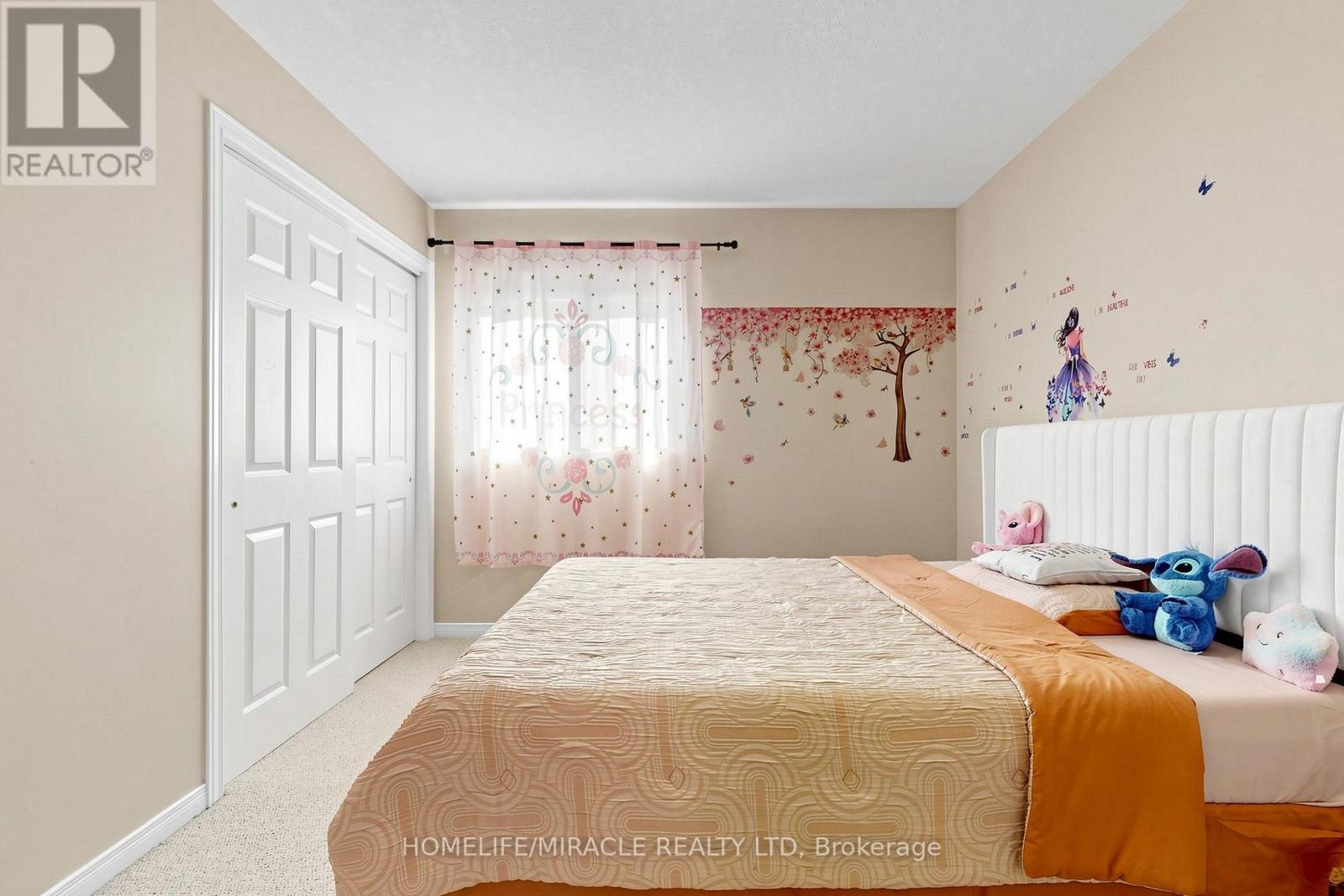 378 Mountain Laurel Crescent, Kitchener, ON - Indoor Photo Showing Bedroom