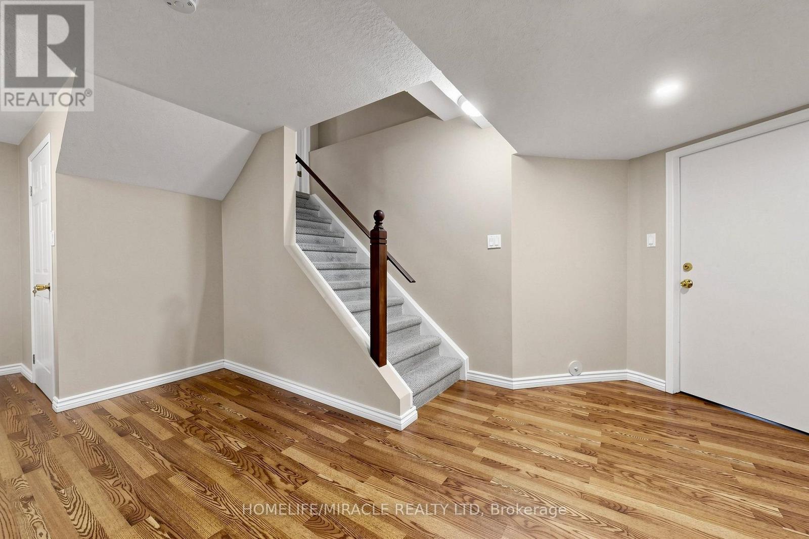 378 Mountain Laurel Crescent, Kitchener, ON - Indoor Photo Showing Other Room