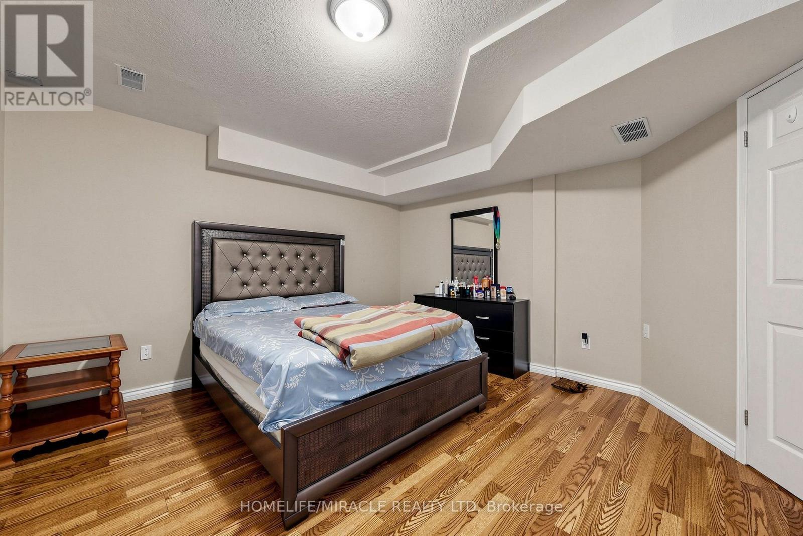 378 Mountain Laurel Crescent, Kitchener, ON - Indoor Photo Showing Bedroom