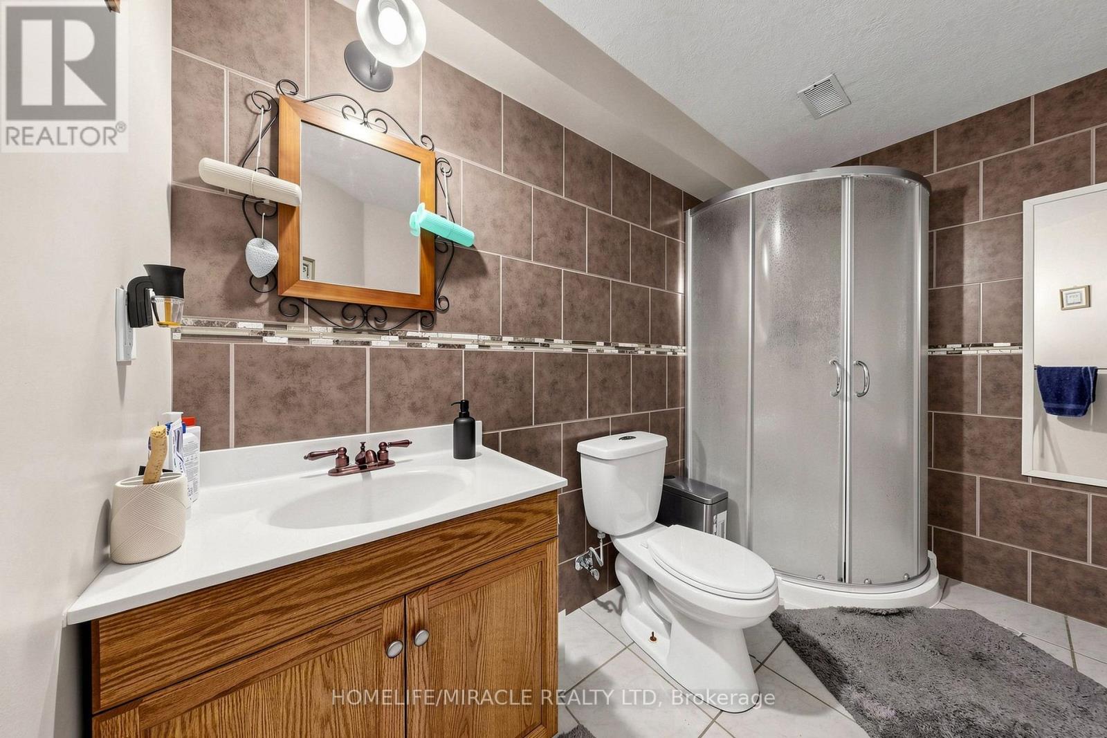 378 Mountain Laurel Crescent, Kitchener, ON - Indoor Photo Showing Bathroom