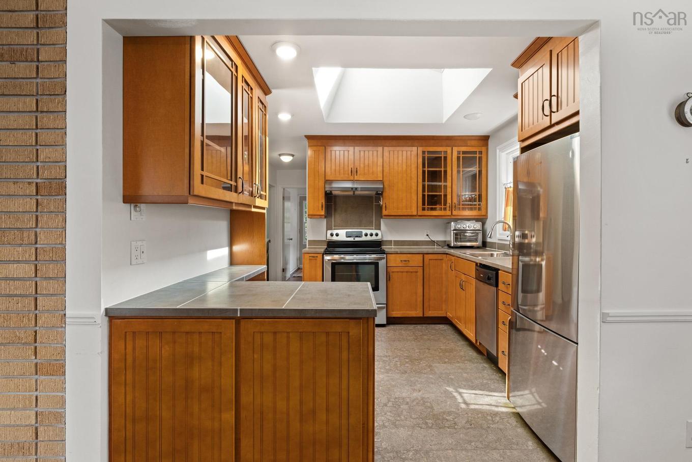 20 Kirk Road, Halifax, NS - Indoor Photo Showing Kitchen