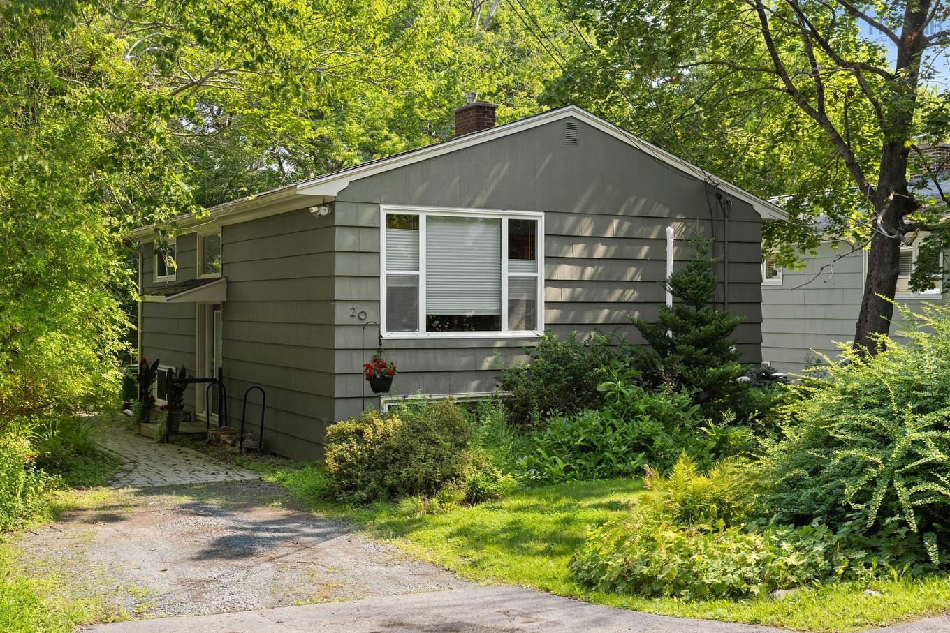 20 Kirk Road, Halifax, NS - Outdoor