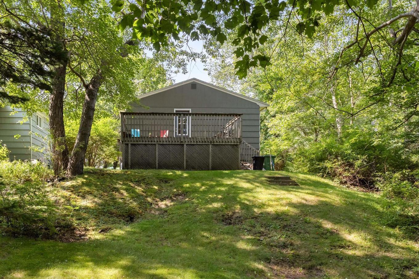 20 Kirk Road, Halifax, NS - Outdoor