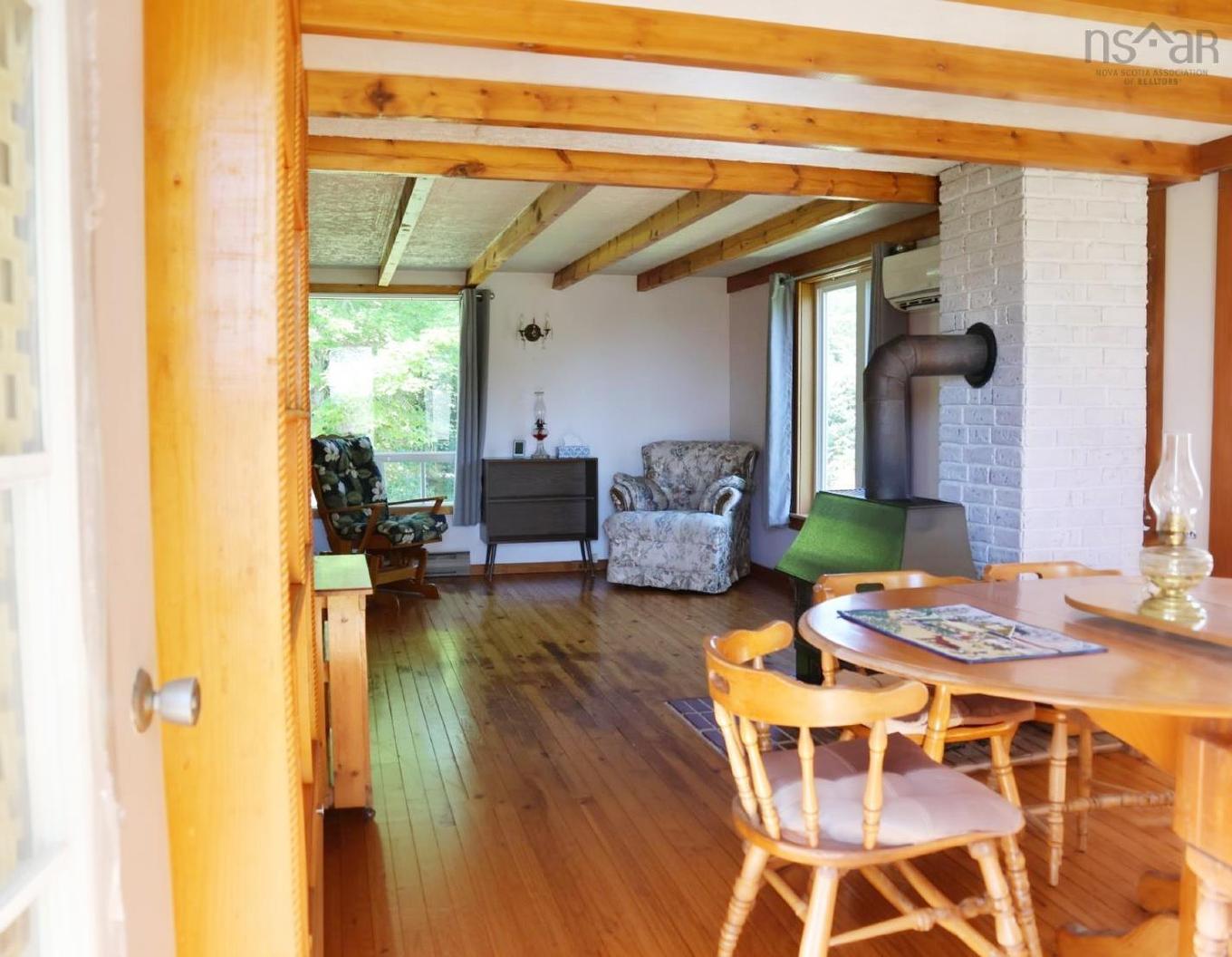 3515 Highway 3, East Chester, NS - Indoor