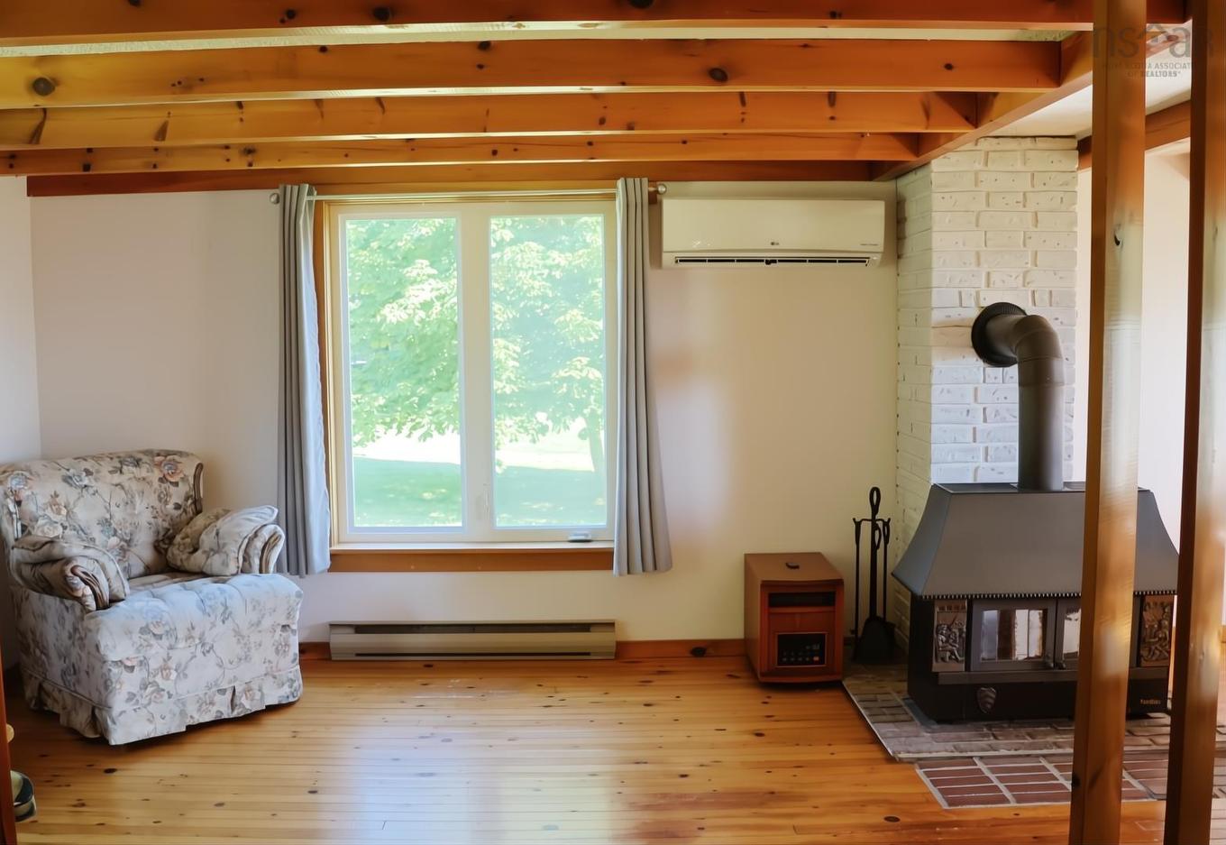3515 Highway 3, East Chester, NS - Indoor