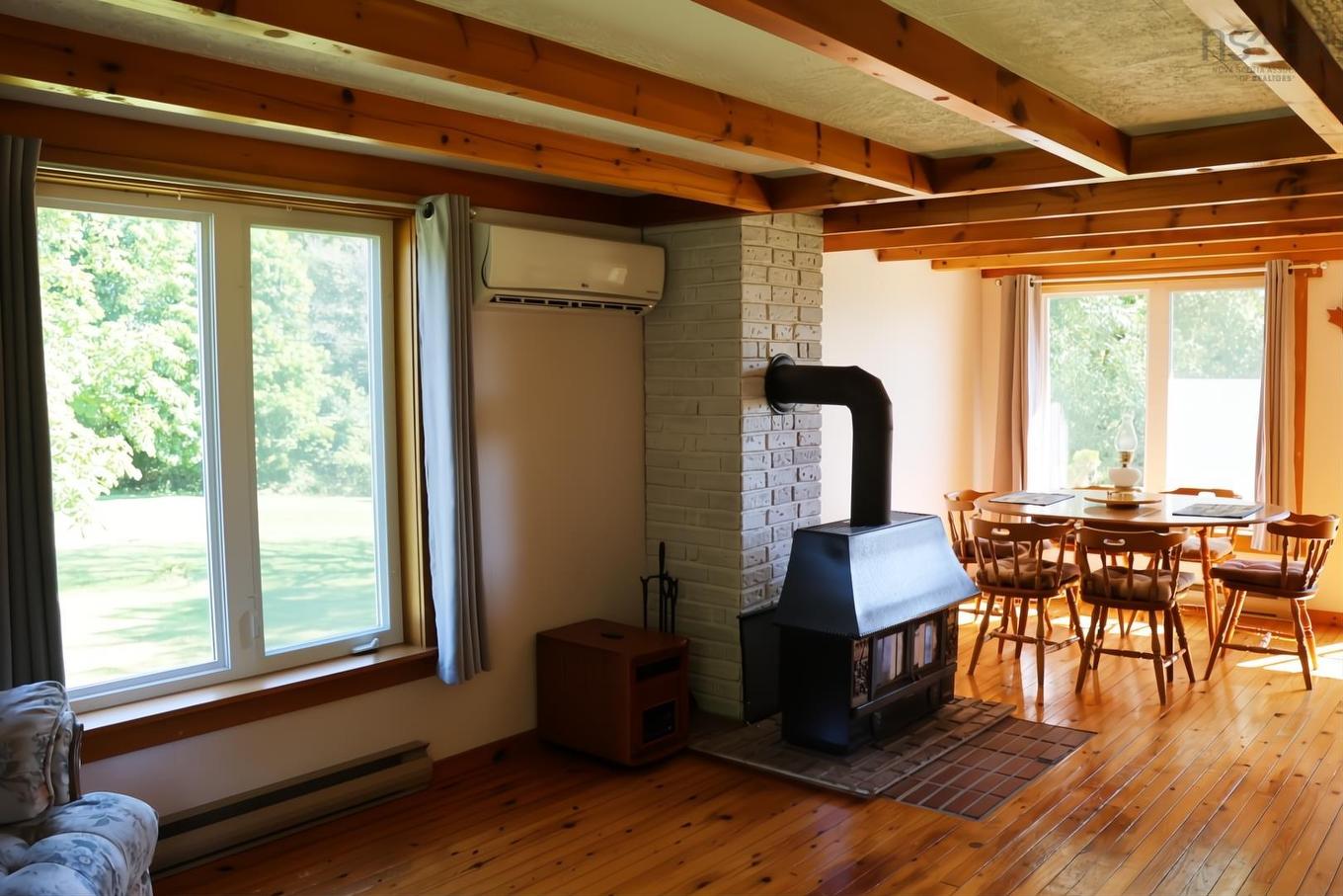 3515 Highway 3, East Chester, NS - Indoor Photo Showing Dining Room