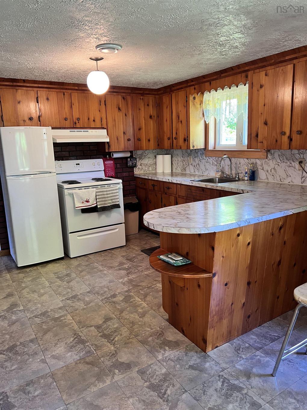 3515 Highway 3, East Chester, NS - Indoor Photo Showing Kitchen