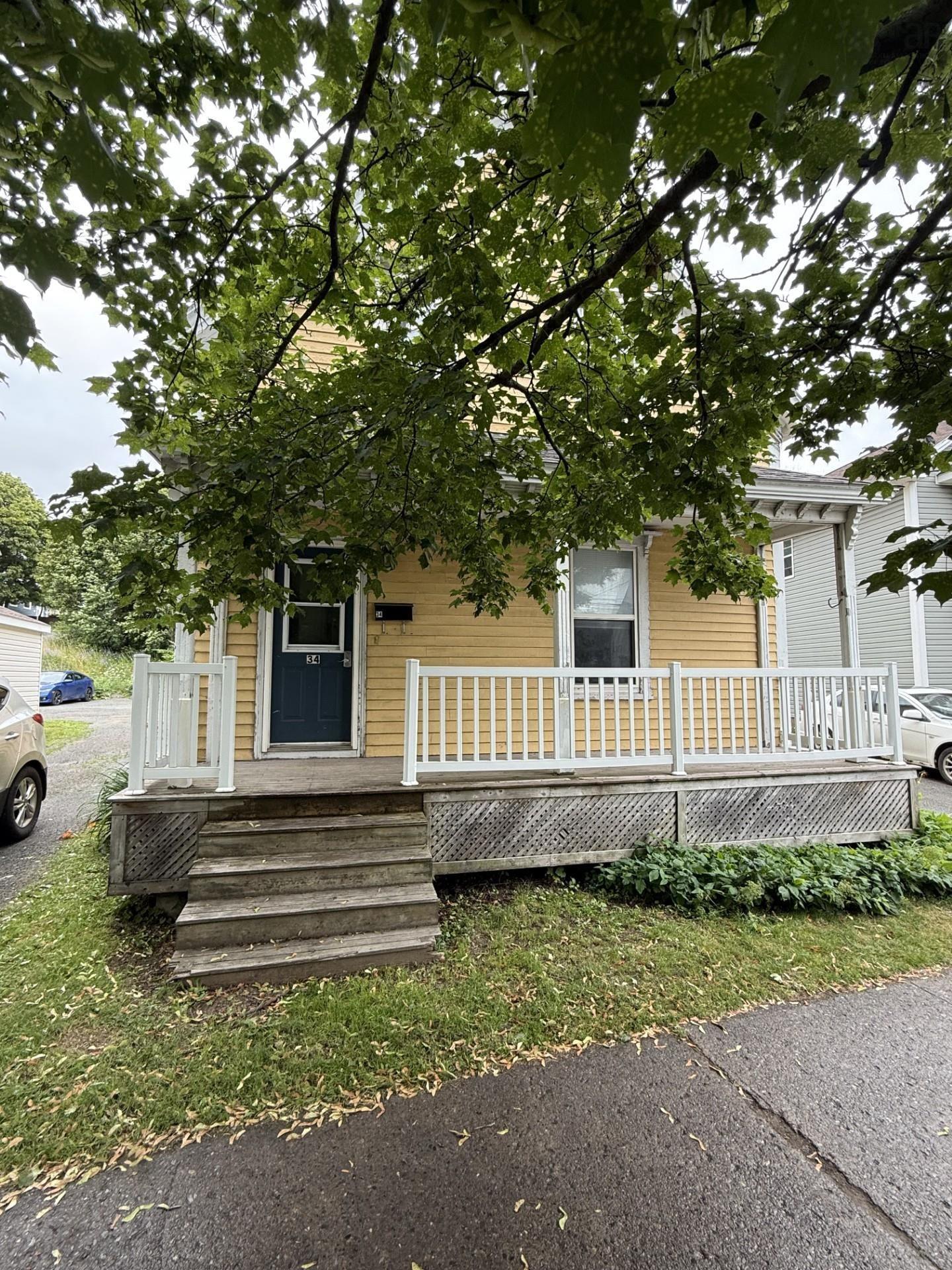 34 Hawthorne Street, Antigonish, NS - Outdoor With Deck Patio Veranda