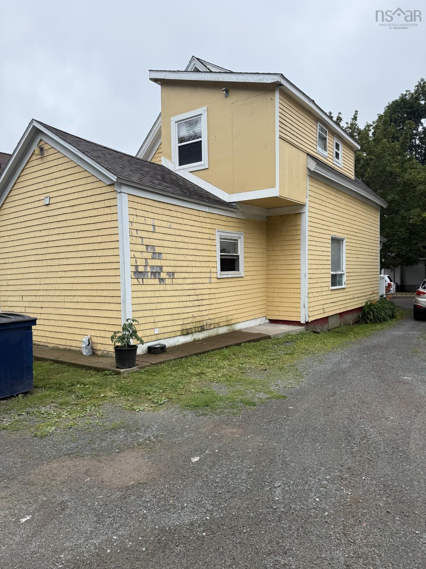 34 Hawthorne Street, Antigonish, NS - Outdoor With Exterior