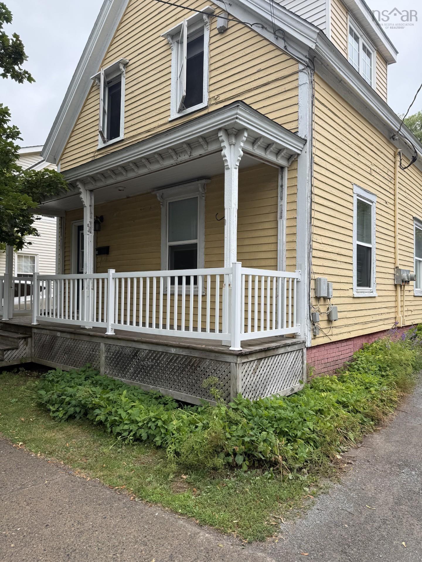 34 Hawthorne Street, Antigonish, NS - Outdoor With Deck Patio Veranda