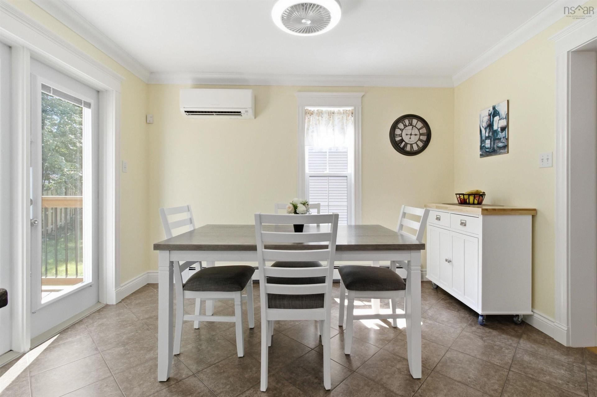 30 Outrigger Crescent, Halifax, NS - Indoor Photo Showing Dining Room