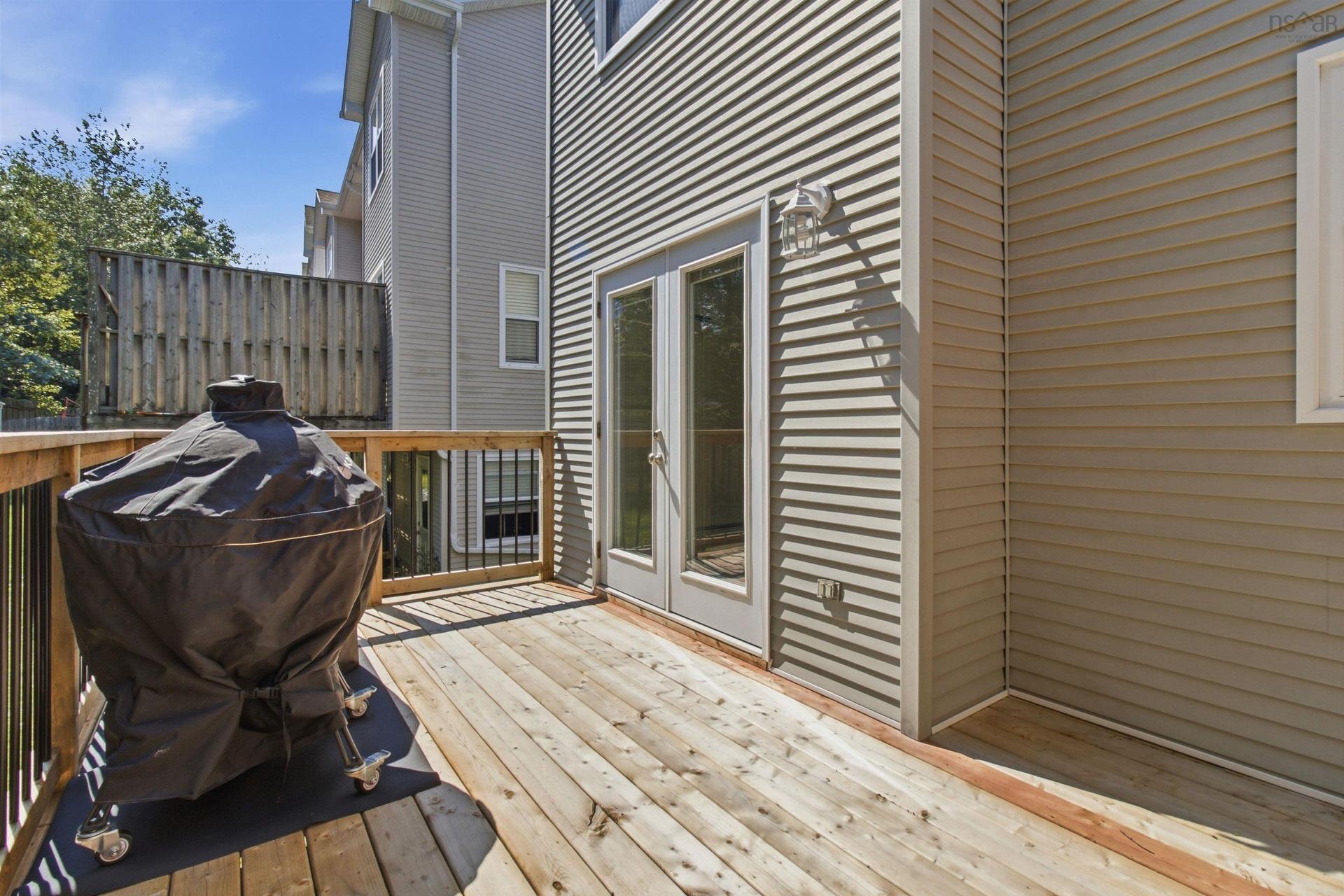 30 Outrigger Crescent, Halifax, NS - Outdoor With Deck Patio Veranda With Exterior