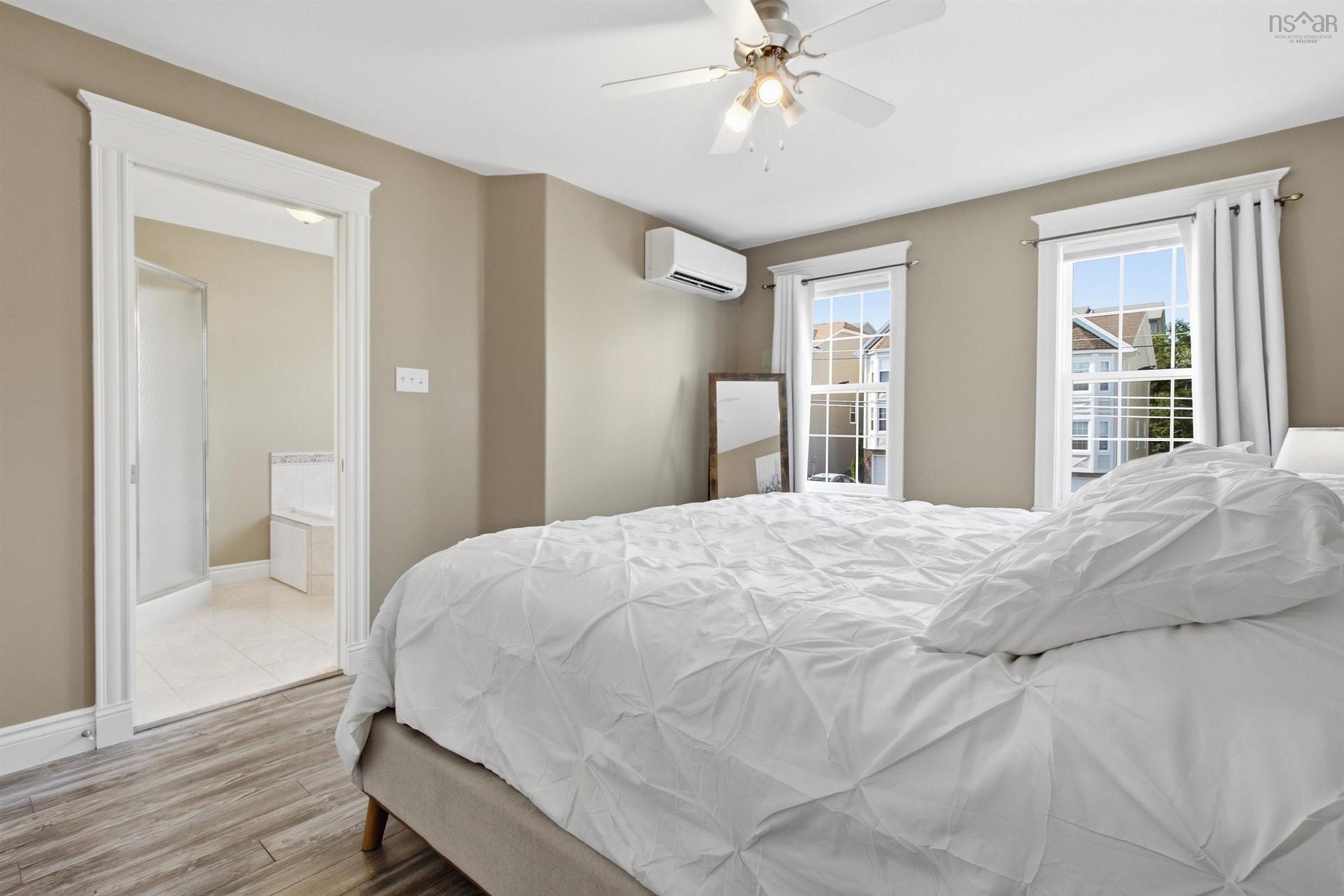 30 Outrigger Crescent, Halifax, NS - Indoor Photo Showing Bedroom