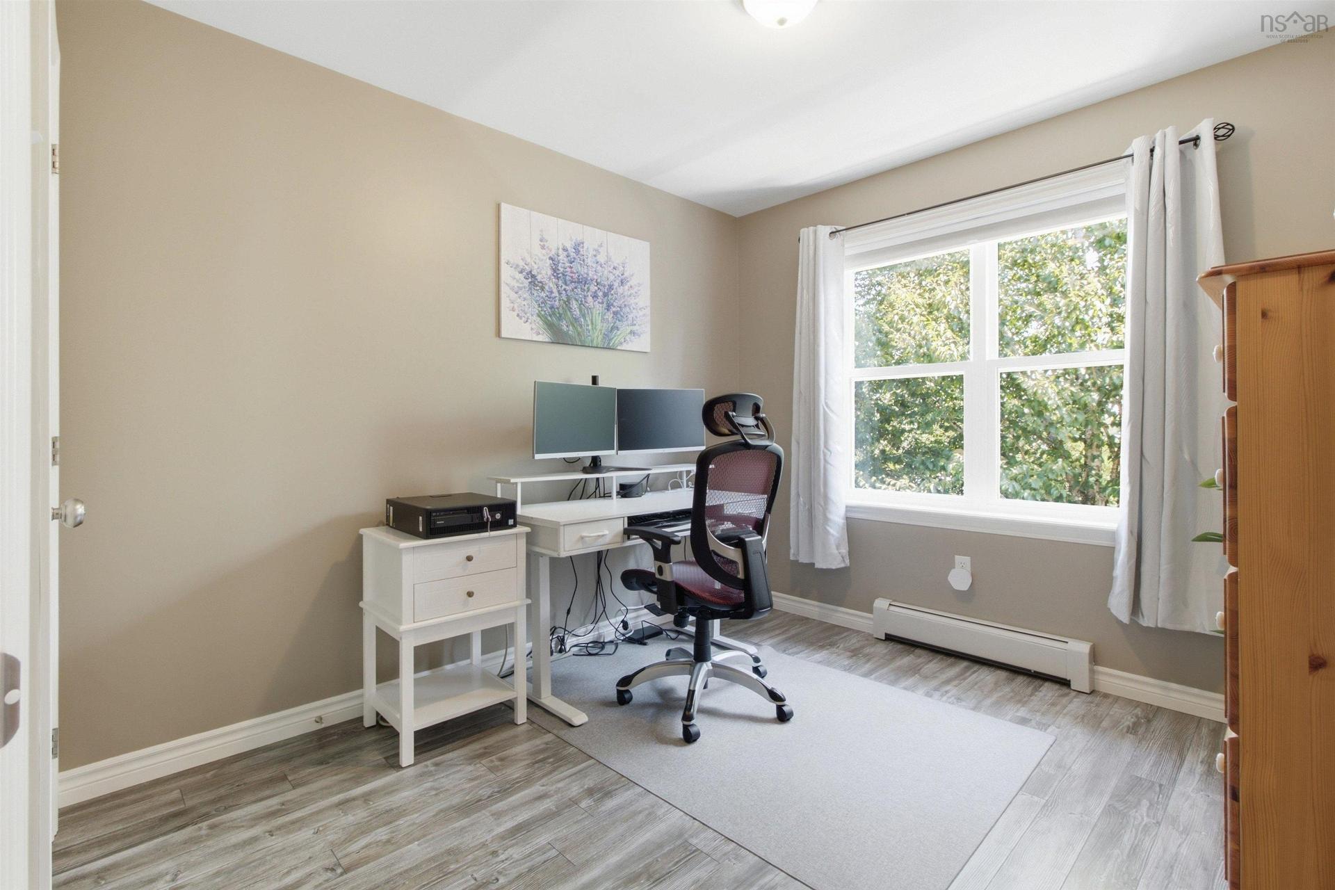 30 Outrigger Crescent, Halifax, NS - Indoor Photo Showing Office
