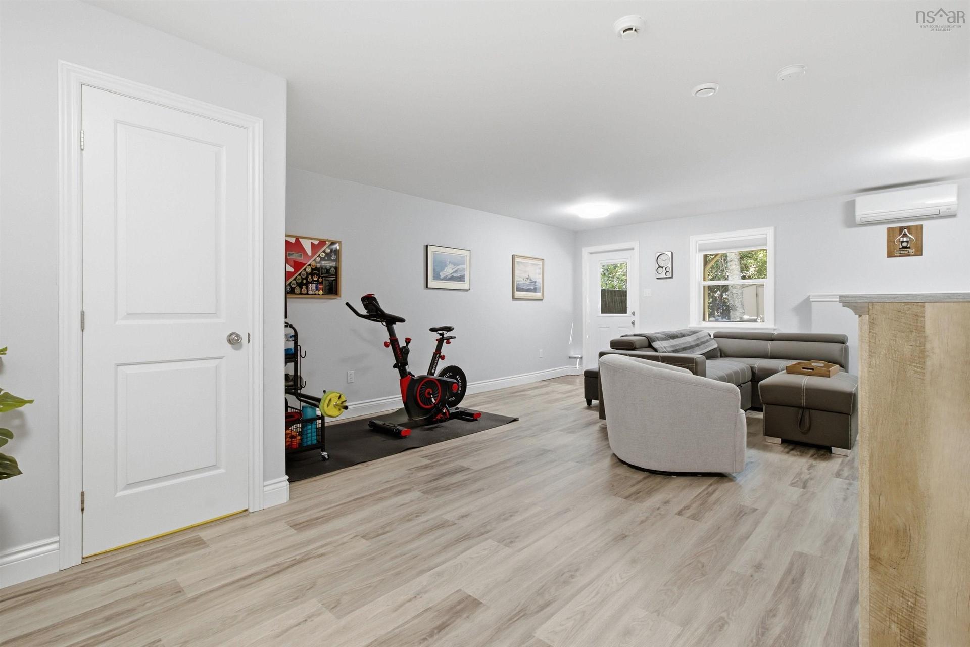 30 Outrigger Crescent, Halifax, NS - Indoor