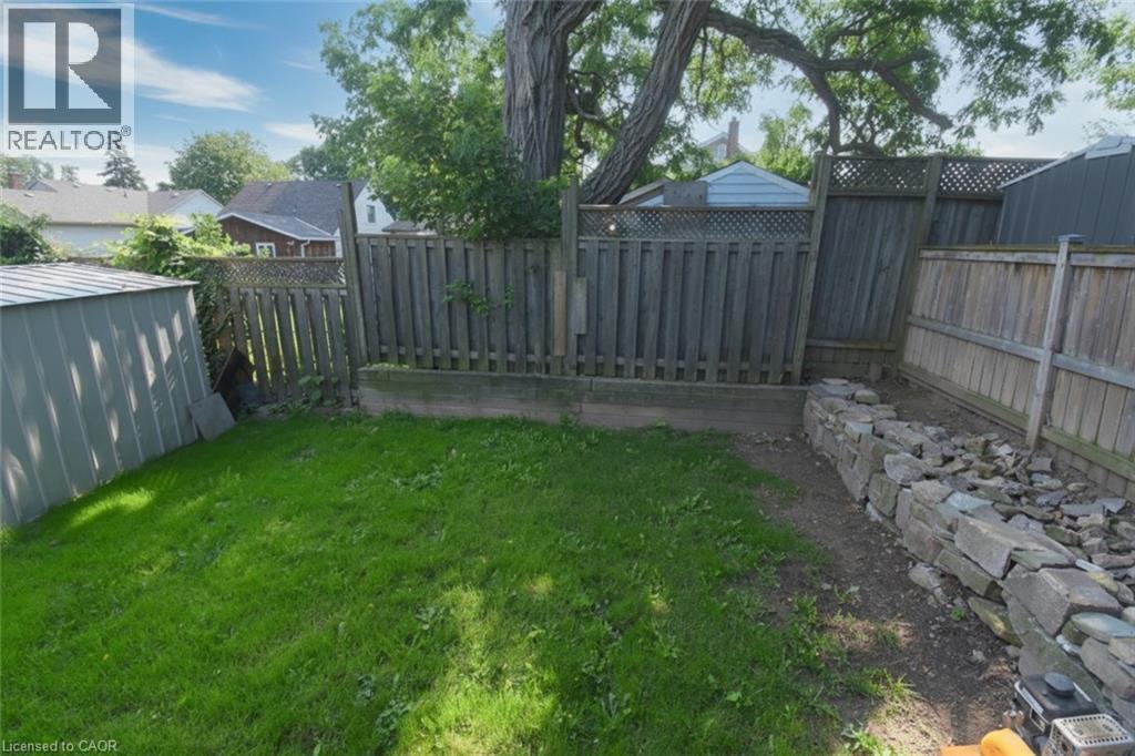 57 East 31St Street, Hamilton, ON - Outdoor
