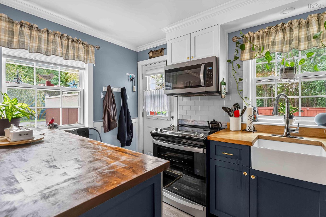 130 Sunset Crescent, Middleton, NS - Indoor Photo Showing Kitchen