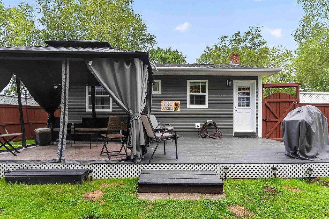 130 Sunset Crescent, Middleton, NS - Outdoor With Deck Patio Veranda With Exterior