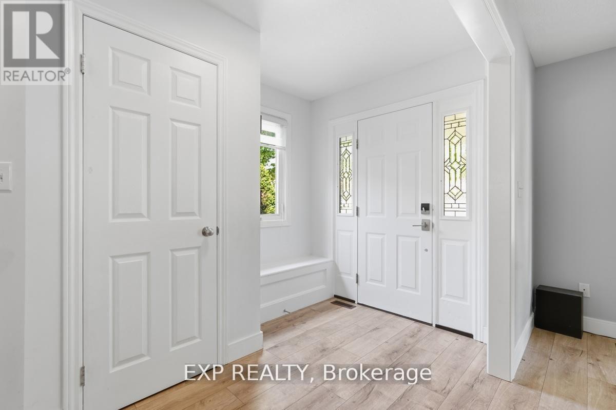 29 Augusta Crescent, St. Thomas, ON - Indoor Photo Showing Other Room