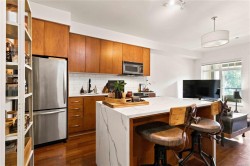 #306-1375 Bear Mountain Pkwy Langford, BC V9B 0C9