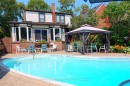 107 Bond Street S, Hamilton, ON  - Outdoor With In Ground Pool With Backyard 